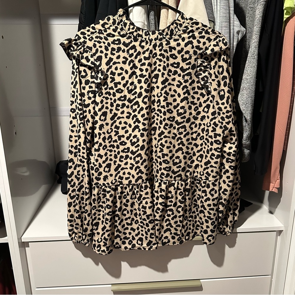 Long sleeve leopard print blouse - Picture 2 of 2